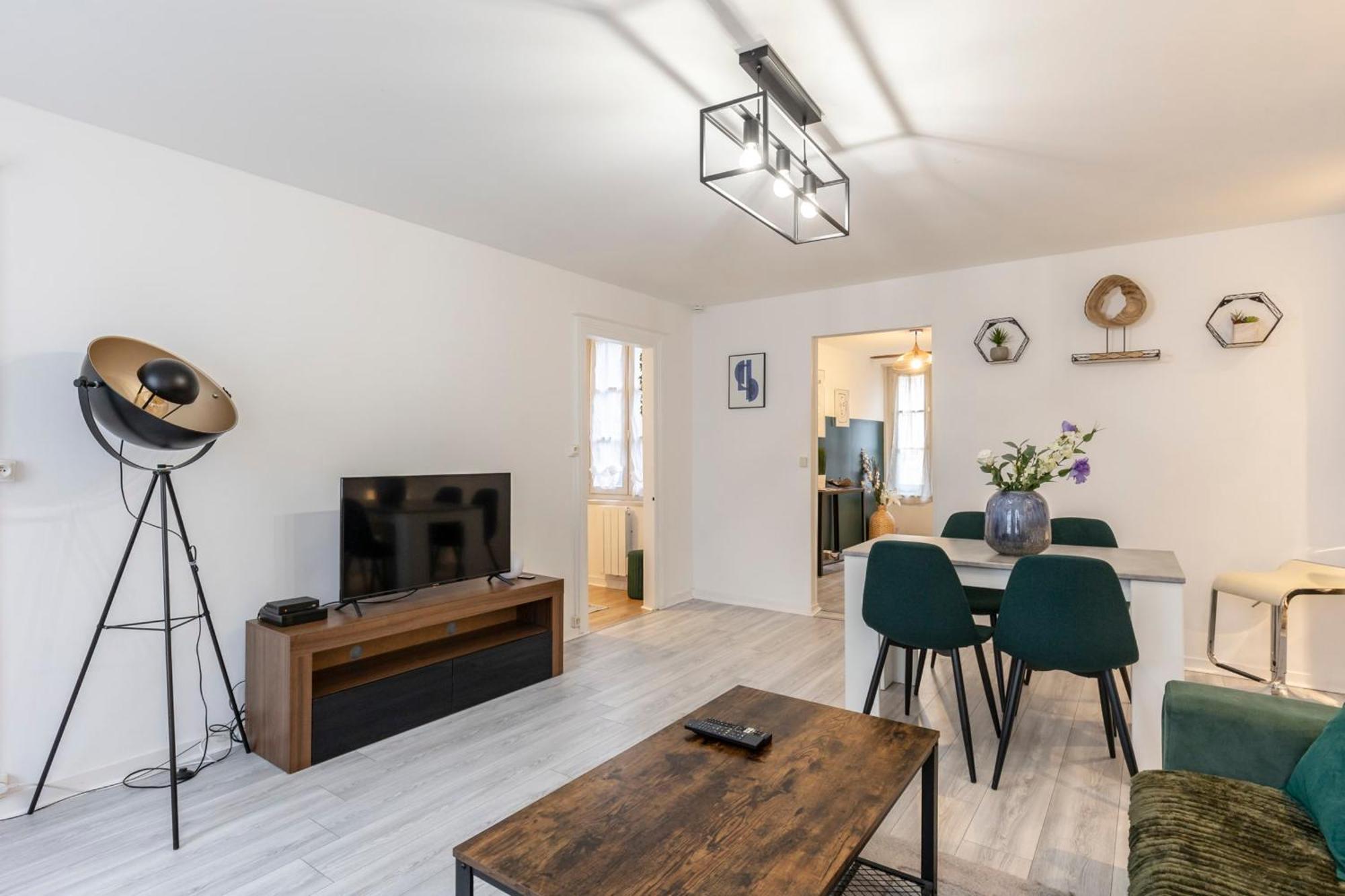 Appartement Le 77 De Satie - Center 3p Capacity *